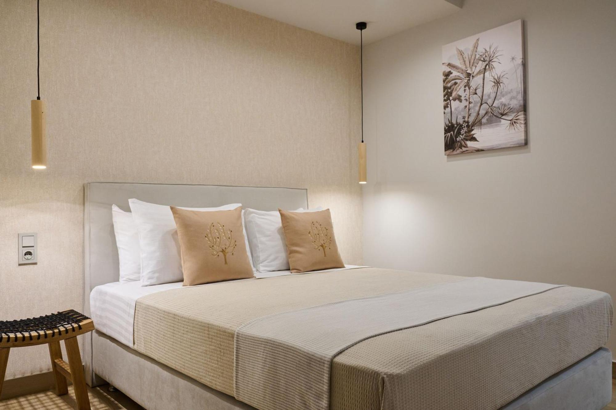 Acropolis Muses - Downtown Luxury Apartments Athen Eksteriør billede